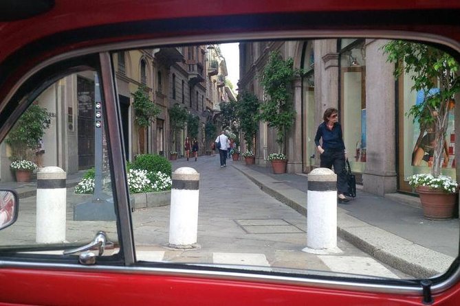 2 hour Vintage Fiat 500 Central City Tour in Milan - Santa Maria delle Grazie: Gothic architecture plus Last Supper context
