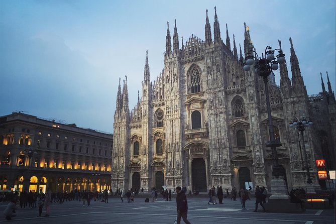 2-hours Duomo of Milan guided experience with entrance tickets - Rooftop terraces: the views, the stairs, and the payoff