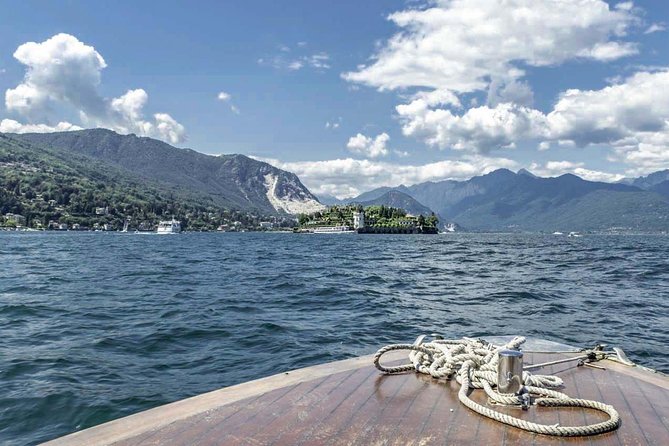 4-Day Italian Lakes Tour from Milan - Day 3: Sirmione on Garda, the Lake Cruise Stretch, and Verona’s Piazza Bra