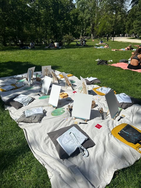 Art in the Park: Paint 'n Sip at Parco Sempione - Painting in the Park: What you’re really booking