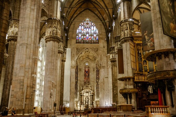 Best of Milan Small-group Walking Tour with Duomo visit - Piazza Mercanti: medieval civic life in the open air