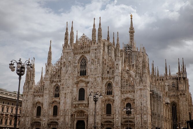 Best of Milan Small-group Walking Tour with Duomo visit - Castello Sforzesco: big fortress energy, easy first impressions