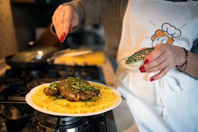 Cesarine: Market Tour & Cooking Class at Local's Home in Milan - Wines at the table, plus the sweet ending