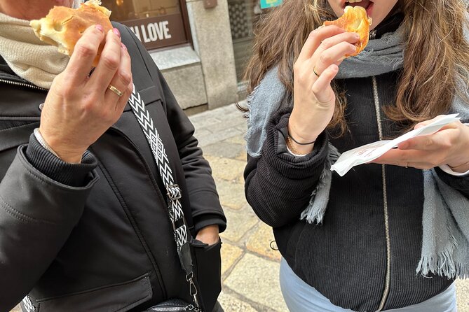 Delicious Milan Street Food Tour Tasting and Sightseeing with Local Guide - Castello Sforzesco Start and the Food Focus That Follows