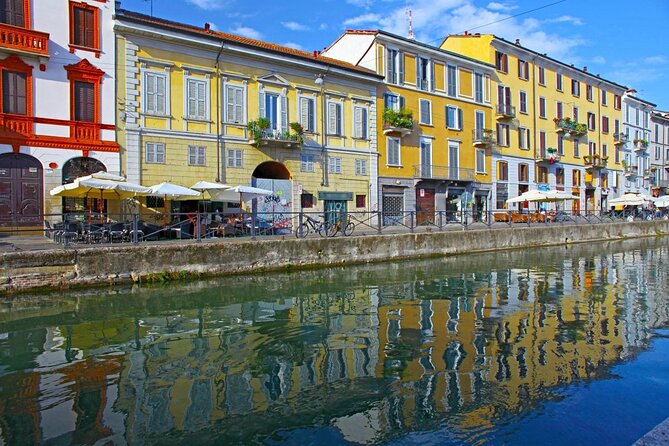 Discover Navigli and its Secret Places - Colonne di San Lorenzo to I Navigli: canal views with context