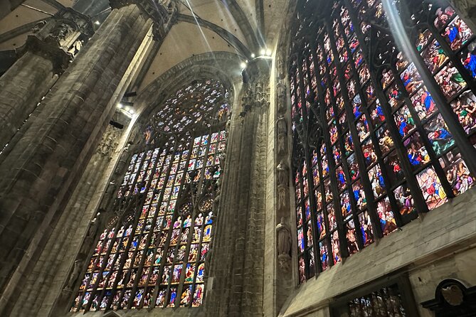 Duomo skips the line with a guide - Timing, logistics, and getting the most from your 2 hours