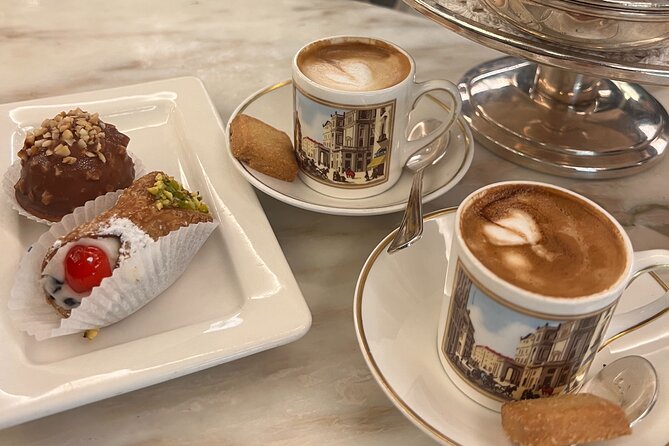 Exclusive Private Fashion Tour in Milan - Where It All Clicks: Duomo Di Milano and a Coffee Start
