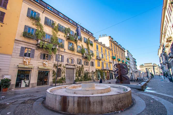 Explore Milan in 90 minutes with a Local - The Practical Local Advice: Shopping, Dining, and Sightseeing