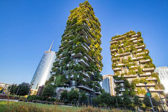 Explore Milan in 90 minutes with a Local - Price and Value: Is $160.91 a Smart Deal?