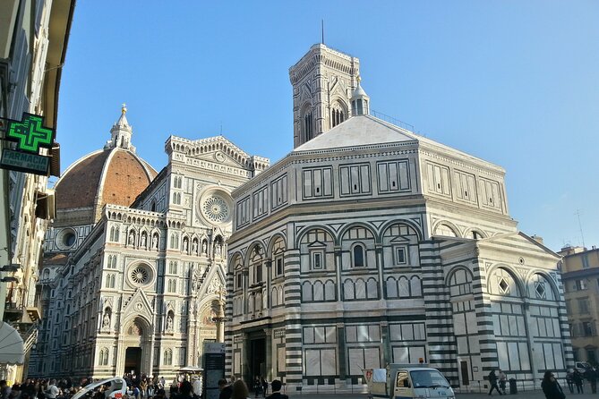 Florence Renaissance and Medieval: Day Trip from Milano by High-Speed Train - Palazzo Medici Riccardi to San Lorenzo: Medici Power in the First Stretch