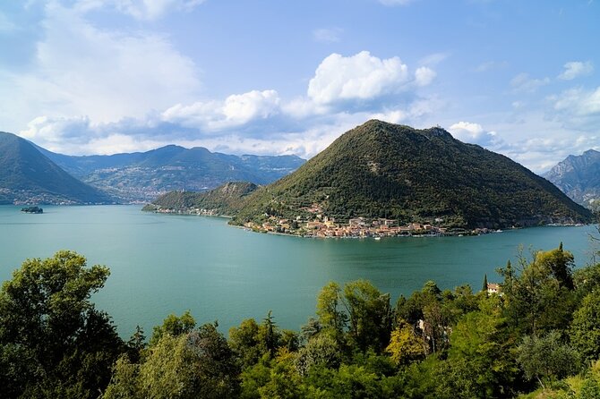 Franciacorta Wine Tasting Tour from Milan with Lake Iseo Cruise - Franciacorta Wine Route: The Sparkling Tasting Part