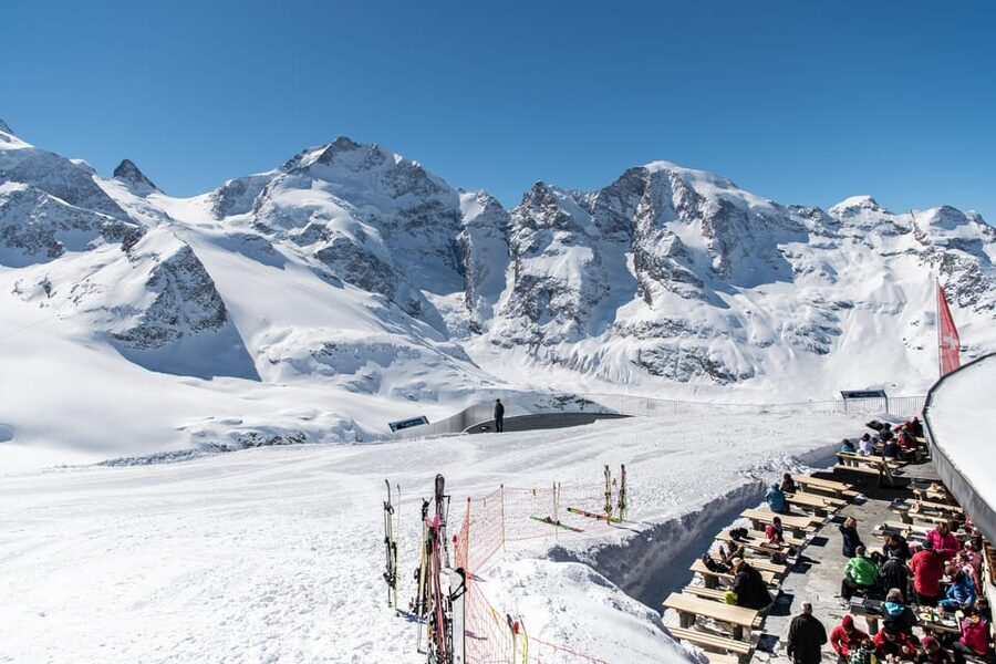 From Milan: Bernina Red Train & Lunch with Mountain Views - Diavolezza cable car to 2,978 meters: the big payoff