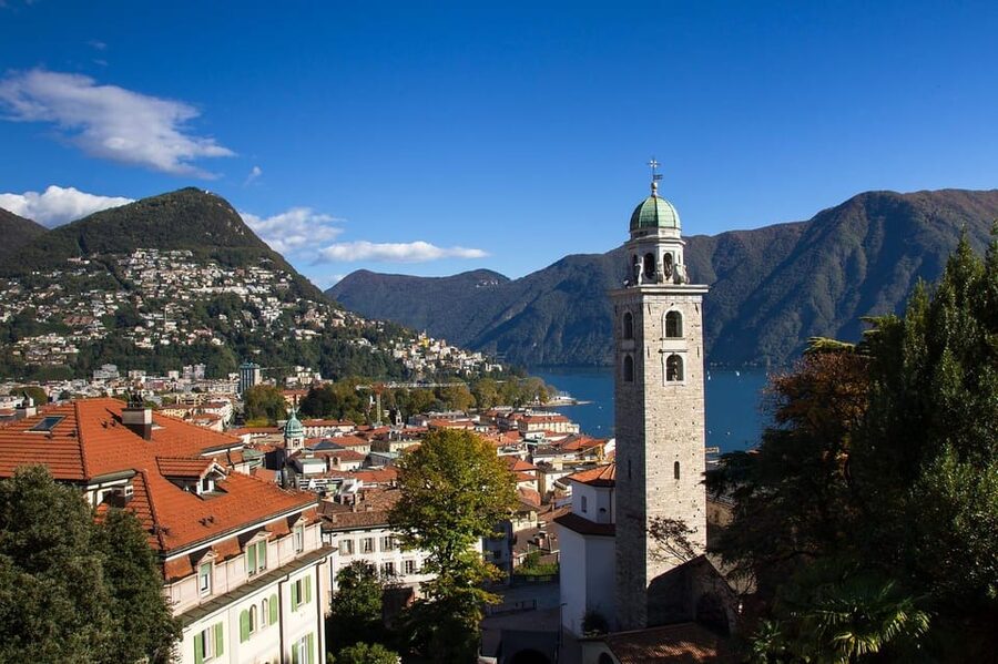 From Milan: Como, Bellagio, Lugano Day Tour & Lake Cruise - The ferry and the Bellagio approach: expect camera moments