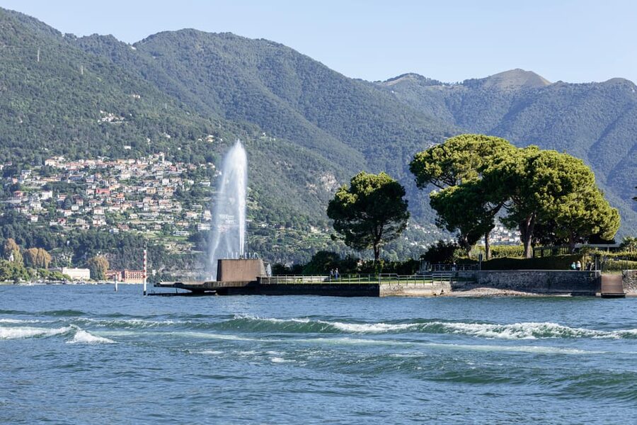 From Milan: Como, Bellagio, Lugano Day Tour & Lake Cruise - Guides and the radio system: what to expect from the group experience