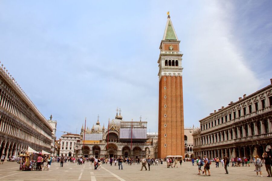 From Milan: Day Trip to Venice with Guided City Tour - Gondolas and add-ons: what’s not included and how to think about value