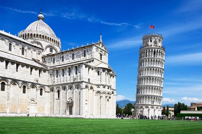From Milan: Discover Florence & Pisa on an Exciting Full-Day Tour - Piazza del Duomo: set your bearings fast