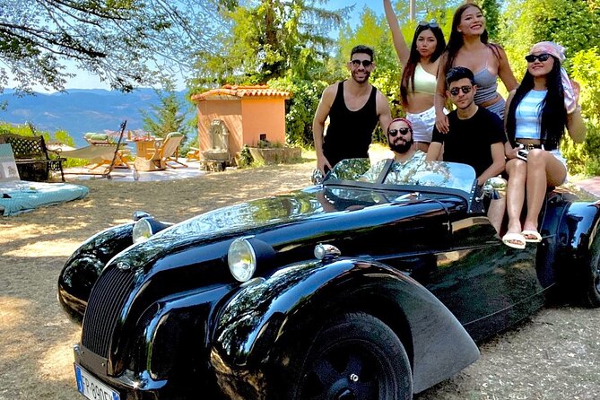 From Milan | Drive a vintage car on Lake Como - Stop 2: Cernobbio Town Center, Villa Grumello, and a Coffee Break