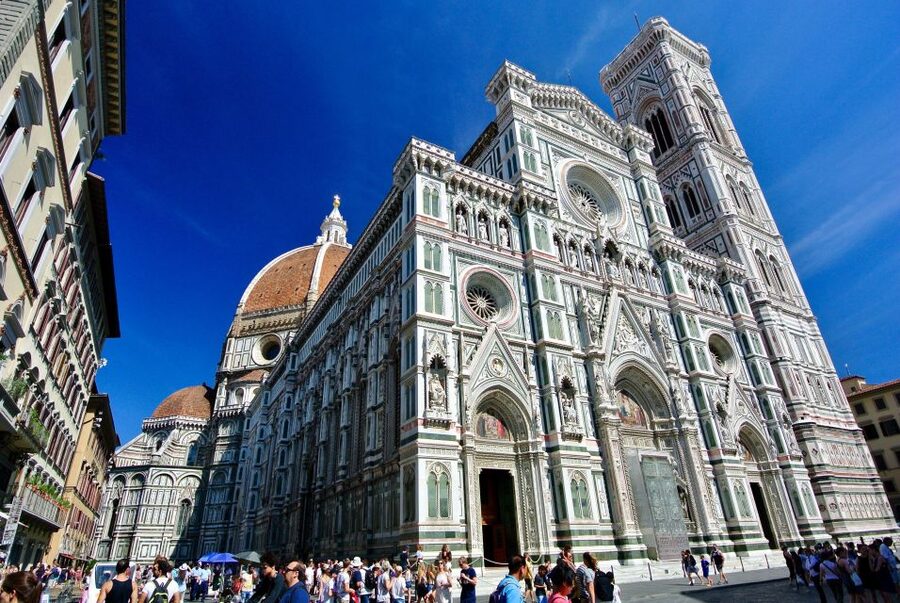 From Milan: Florence Walking Tour with Train Tickets - The guided walking tour start: exact Florence check-in points