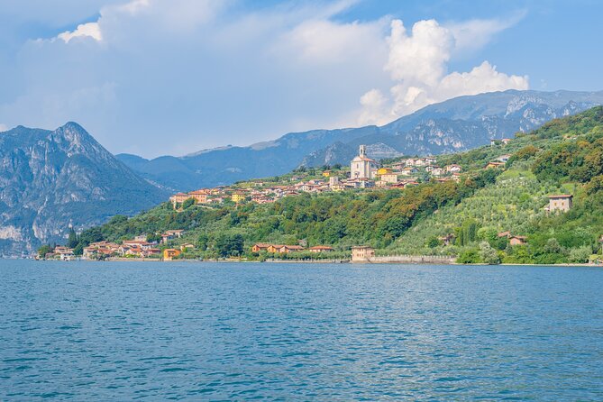 From Milan Full Day in Franciacorta 2 Wineries and Lunch - Should you book it? My practical recommendation