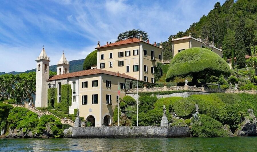 From Milan: Guided Tour of Como & Lake Como - Lake Como in a few hours: scenic views without the whole-day commitment