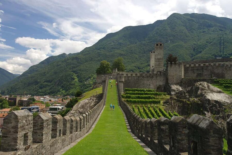 From Milan: Lugano, Bellinzona and Chocolate Factory Trip - Who Should Book This Day Trip From Milan (or Bergamo)?