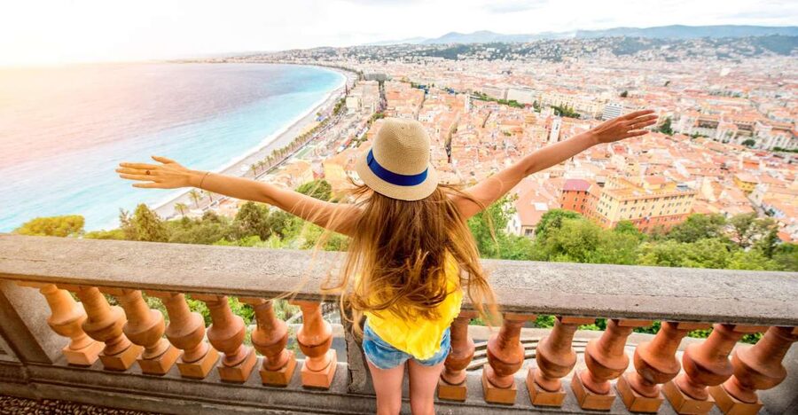 From Milan: Monaco & Nice - 3 Countries in One Day Tour - Nice walks that make sense: Promenade des Anglais to Place Masséna