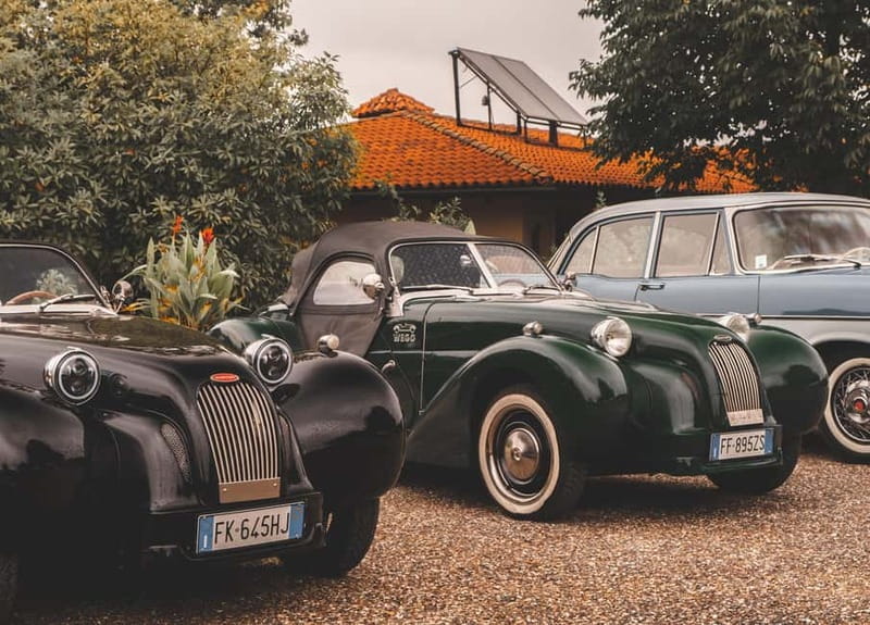From Milan: Private Lake Como Day Trip driving a Vintage Car - Laglio Photo Stop: Short Time, Big View Payoff
