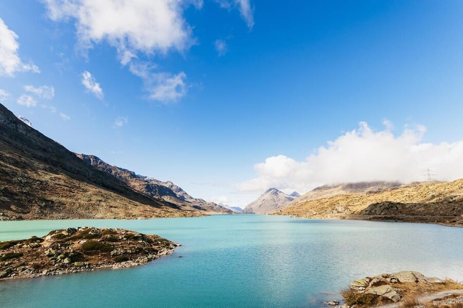 From Milan: St. Moritz and Panoramic Bernina Express Tour - Returning to Milan by coach: plan for the long sit