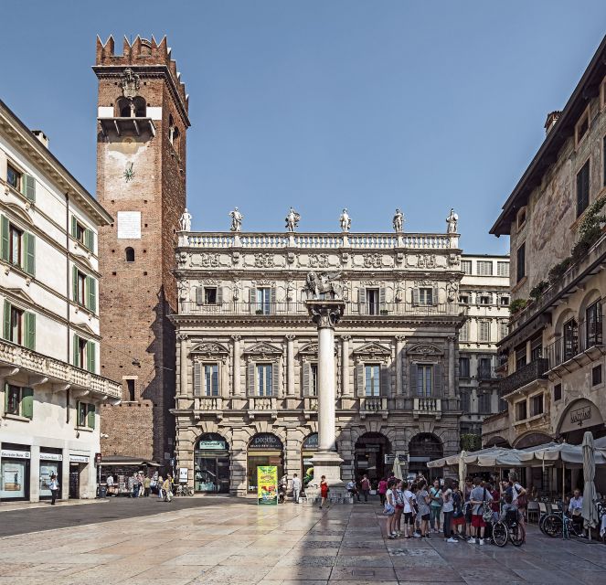 From Milan: Venice and Verona Full-Day Tour by Train - Verona with a quick-love-story lens: from Adige to Juliet