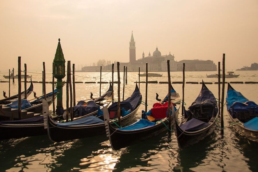 From Milan: Venice and Verona Full-Day Tour by Train - Free time in Venice: what to do when you’re on your own