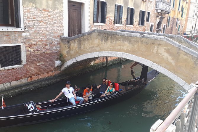 From Milan: Venice Full-Day Guided Tour With Boat Ride - Practical Tips So the Day Feels Good, Not Long