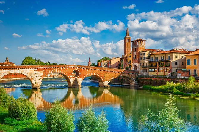 From Milan: Verona, Sirmione and Lake Garda Tour with Boat Cruise - The Audio Headsets: Why They’re a Big Deal on This Route
