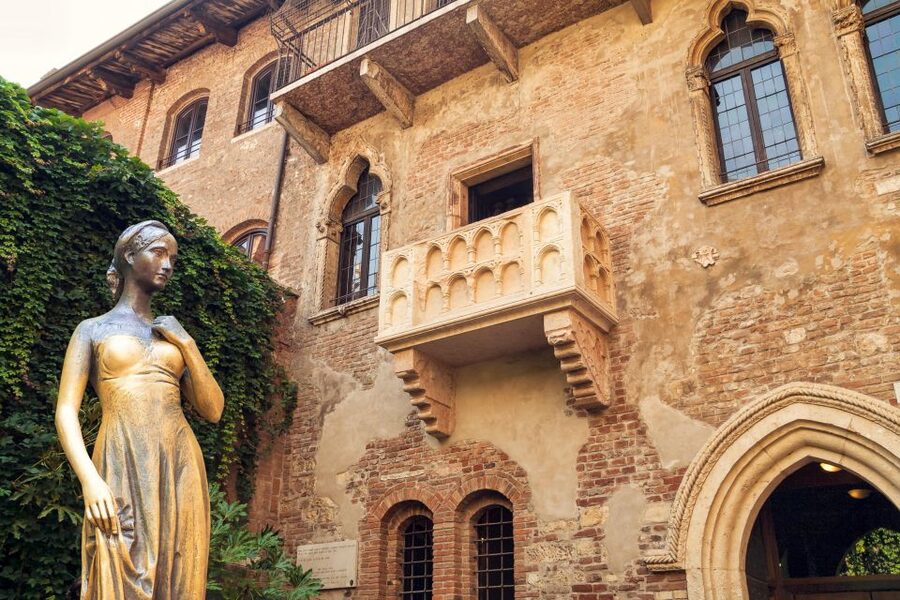From Milan: Verona, Sirmione and Lake Garda with Boat Cruise - Getting From Milan to Verona Without the Headache