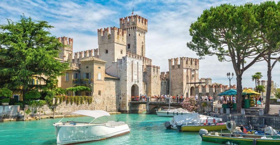 From Milan: Verona, Sirmione and Lake Garda with Boat Cruise - Verona on a Tight Schedule: Juliet’s House, the Arena, and Your Own Walk Time