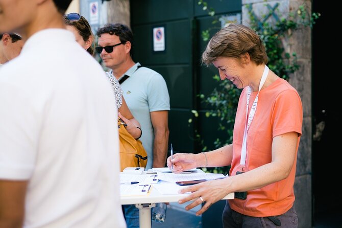 Highlights and hidden gems of Milan Bike Tour - Meeting at Via Vetere: Bikes, helmets, and a safety briefing that matters