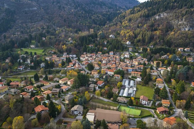 Lake Como trekking private guided tour, from Milan - A Private Guided Hike Above Lake Como (Not a Bus Tour)