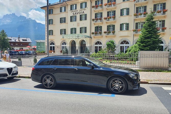 Malpensa Airport Milan (MXP) to Como - Arrival Private Transfer - Entering Malpensa: The “Find the Driver Fast” Advantage
