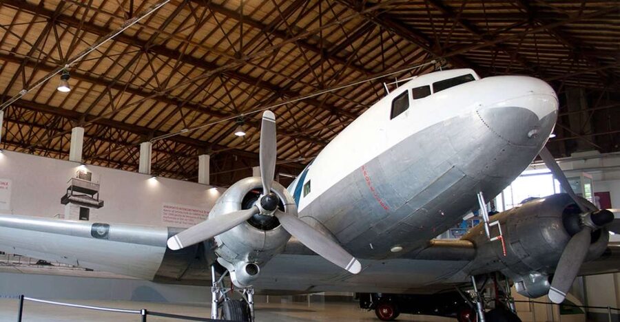 Malpensa: Volandia Park and Flight Museum Entry Ticket - Planetarium show and the historical films cinema