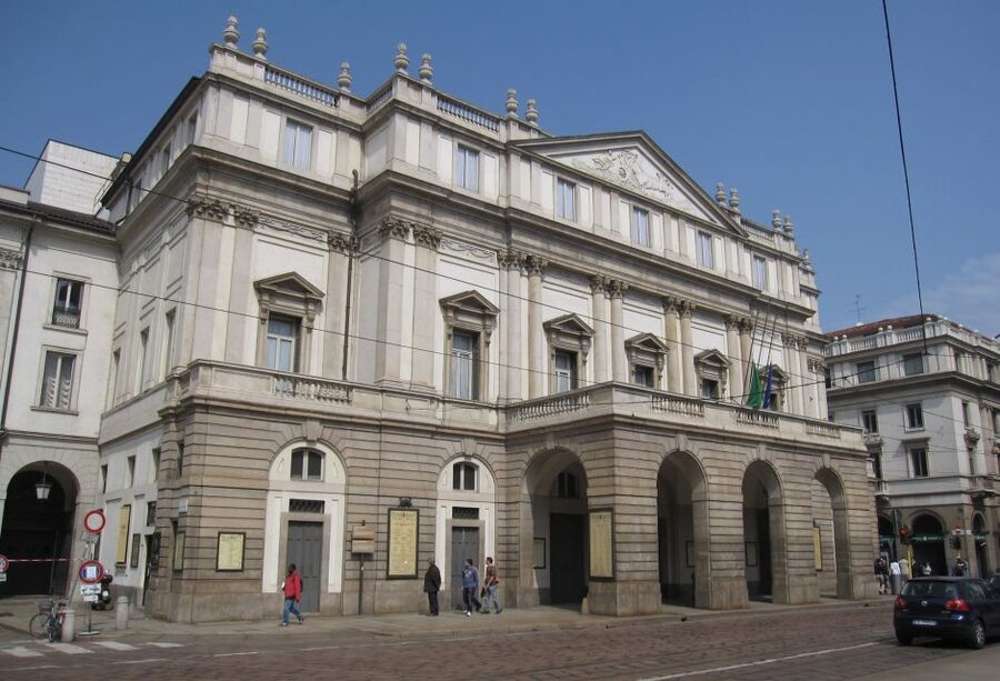 Milan: 2.5-Hour City Tour by Tram - Key highlights at a glance