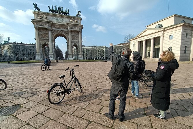 Milan: Bicycle Tour Live Tourist Guide 3 hours and half - Brera District: Palaces, Artists, and a Milan You Don’t Rush