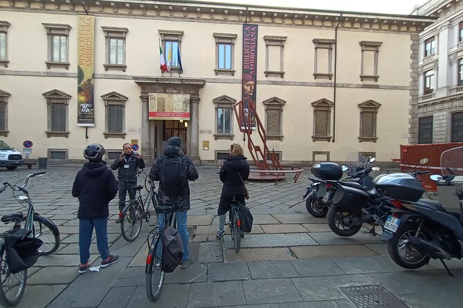 Milan: Bicycle Tour Live Tourist Guide 3 hours and half - Arco della Pace: A Peace Arch With Serious Neoclassical Style