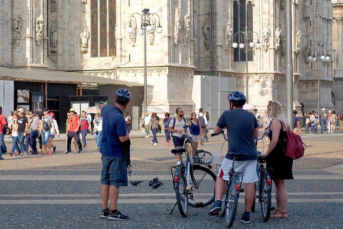 Milan: Bicycle Tour Live Tourist Guide 3 hours and half - Castello Sforzesco: Milan’s Big Symbol in 10 Minutes