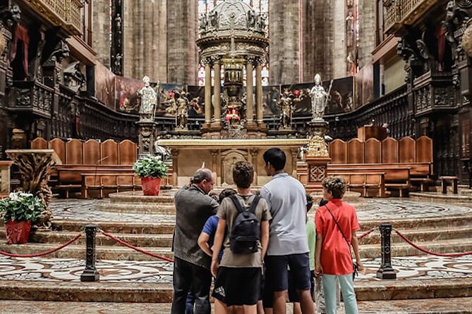 Milan: Cathedral and Terraces Guided Tour with Tickets - Stop by Stop: What Each Milan Landmark Adds to the Day