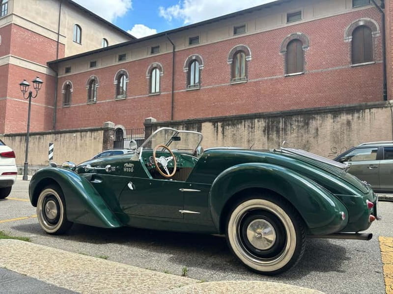 Milan: City Highlights Private Tour by Vintage Car - Who Should Book This Private Vintage-Car Tour