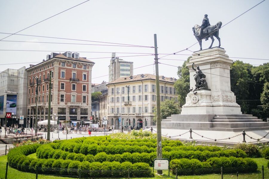 Milan: City Sightseeing Hop-On Hop-Off Bus with Audio Guide - Quick take: Milan hop-on hop-off bus basics