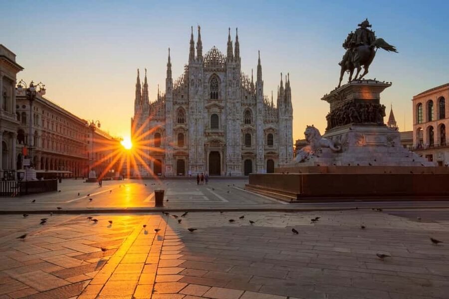 Milan: Duomo Guided Tour with Panoramic Terrace - Practical Notes Before You Go (Bring, Wear, and Plan)