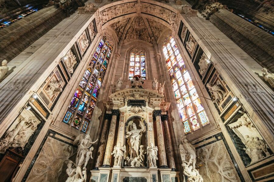 Milan: Duomo Rooftop and Cathedral Guided Tour with Tickets - What to wear, carry, and plan for