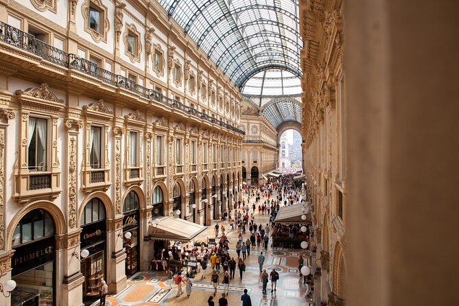 Milan: Duomo, Scala, Sforza Castle and Last Supper Private Tour - Duomo di Milano: six centuries, one included ticket, and real time to look up