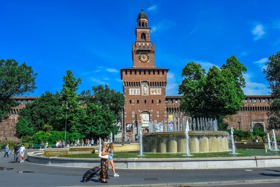 Milan: Duomo, Sforza Castle, and Pieta Guided Tour - The Galleria and Piazza della Scala walk: Milan’s elegant center on foot