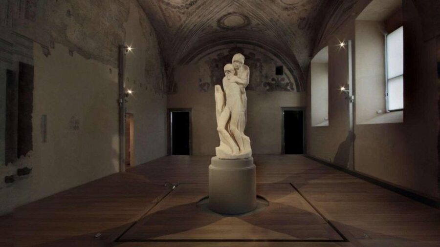 Milan: Duomo, Sforza Castle, and Pieta Guided Tour - What to wear, bring, and avoid (so the entry goes smoothly)